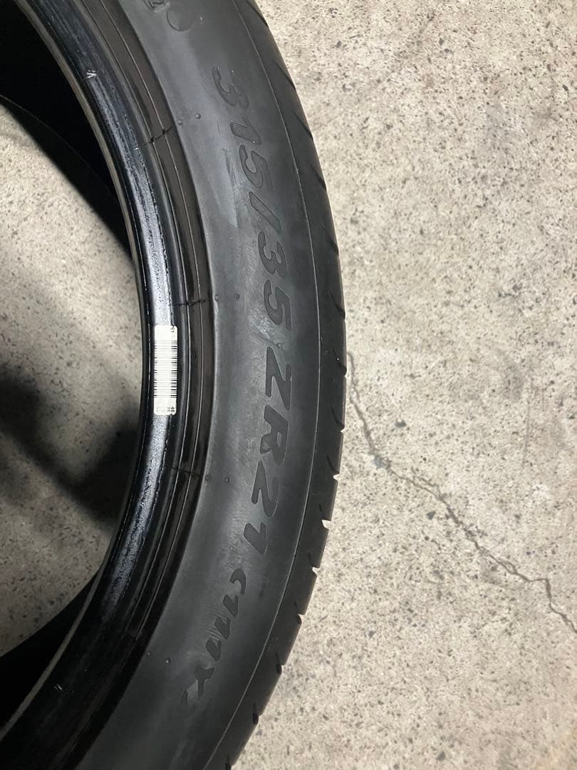 ポルシェパナメーラ用21インチ中古タイヤ　1台分ピレリーZERO NO
