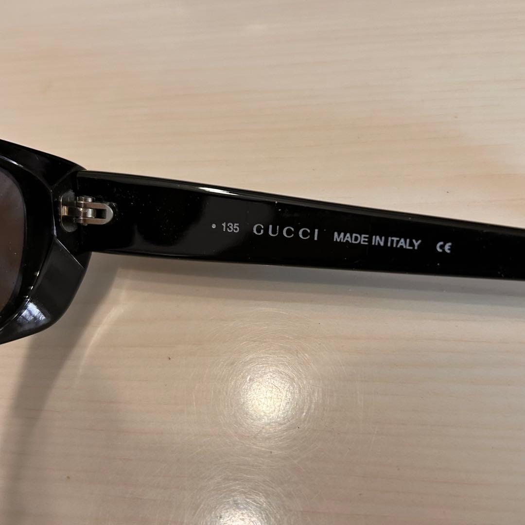 GUCCI ブラック サングラス ケース付き