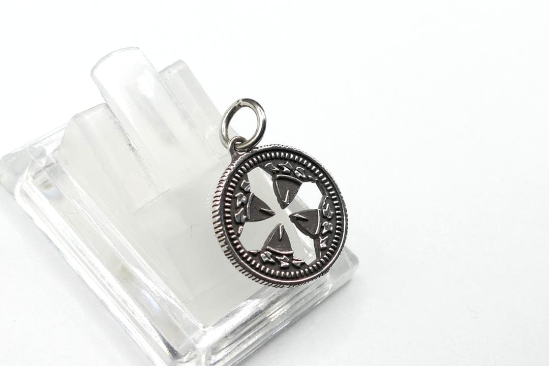 美品　シンパシーオブソウル　　ネックレス　クロス　ペンダント