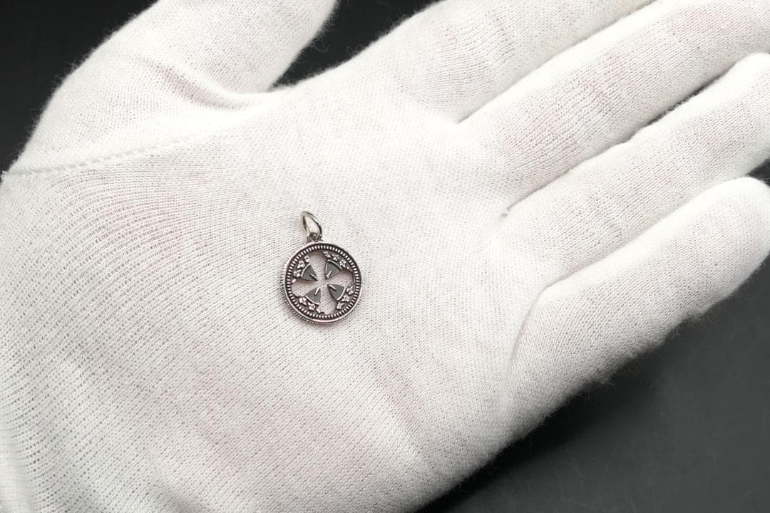 美品　シンパシーオブソウル　　ネックレス　クロス　ペンダント