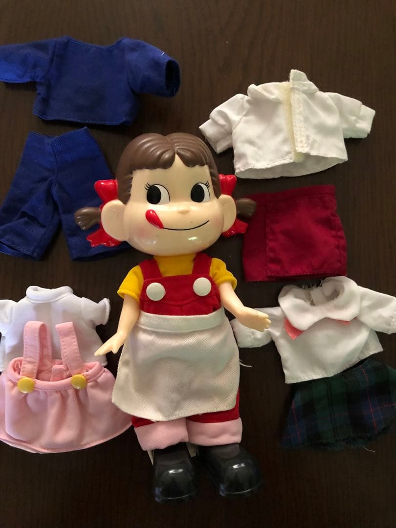 ヴィンテージ☆不二家ペコちゃん1️⃣ 着せ替え人形セット