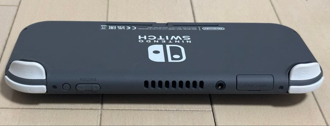 Nintendo Switch Lite（グレー）