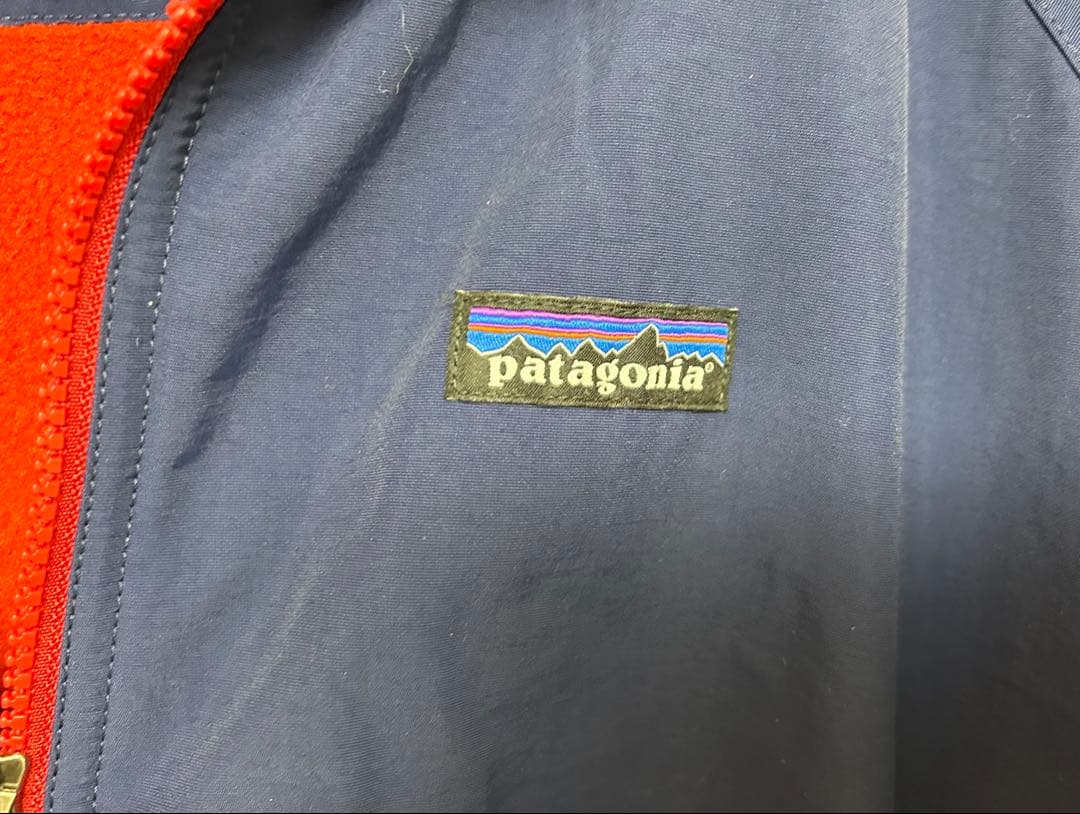 値下げしました　patagonia Mサイズ シェルドシンチラジャケット
