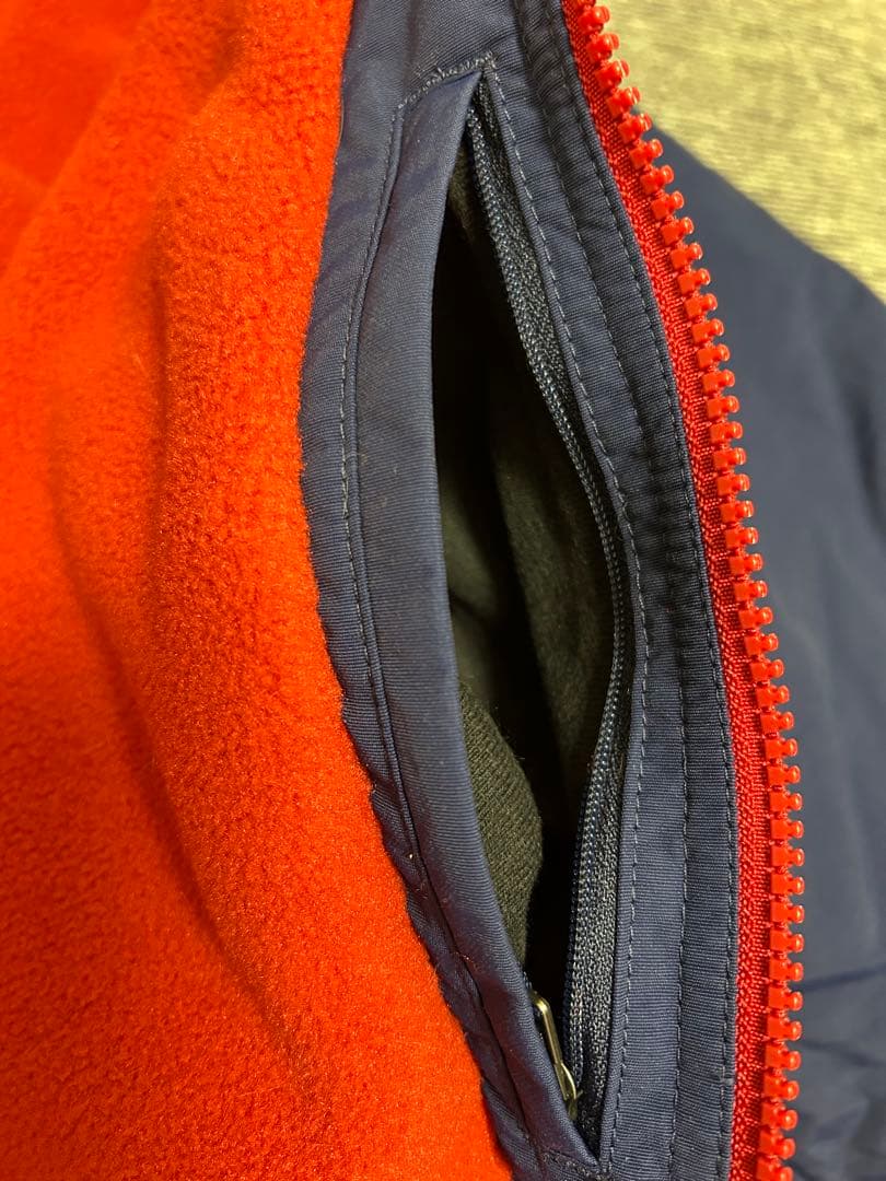 値下げしました　patagonia Mサイズ シェルドシンチラジャケット