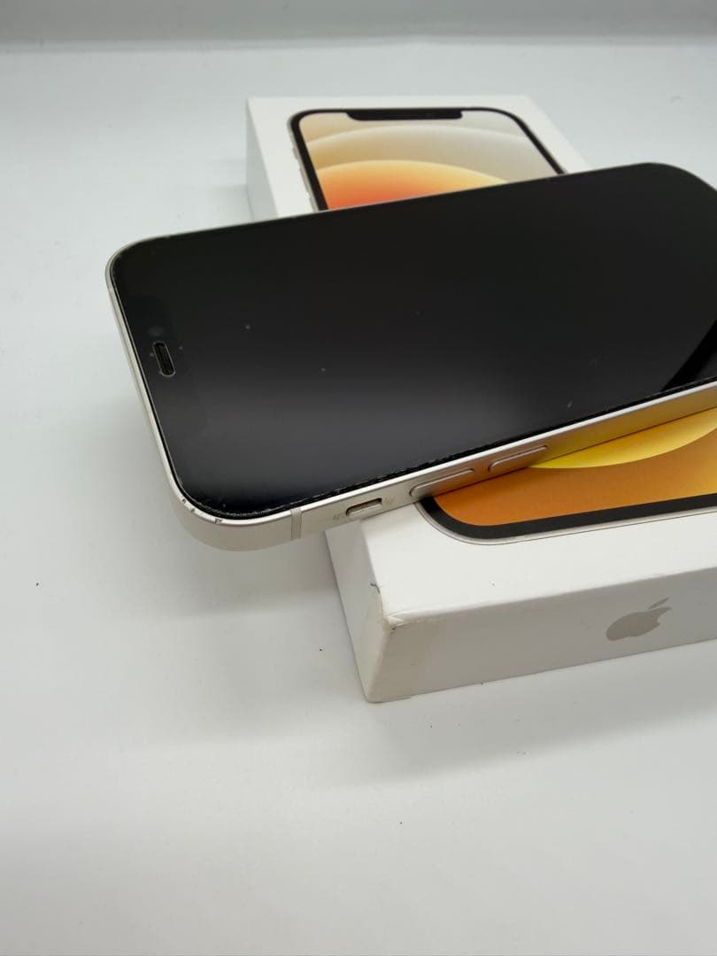 【バッテリー100%】iPhone12 256GB 付属品完備！