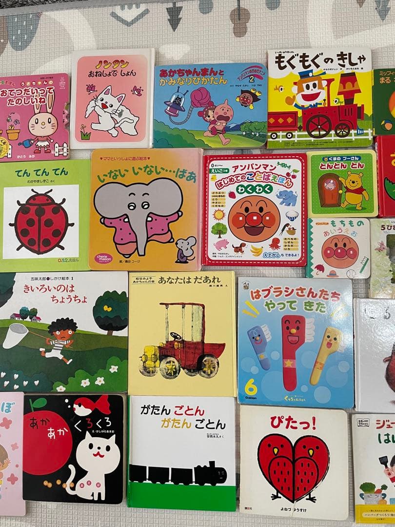 0〜3歳向けの絵本33冊まとめ売り