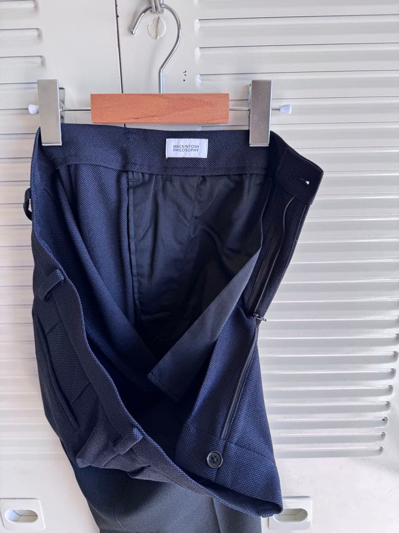 MACKINTOSH PHILOSOPHY セットアップスーツ 未着用　裾直し有