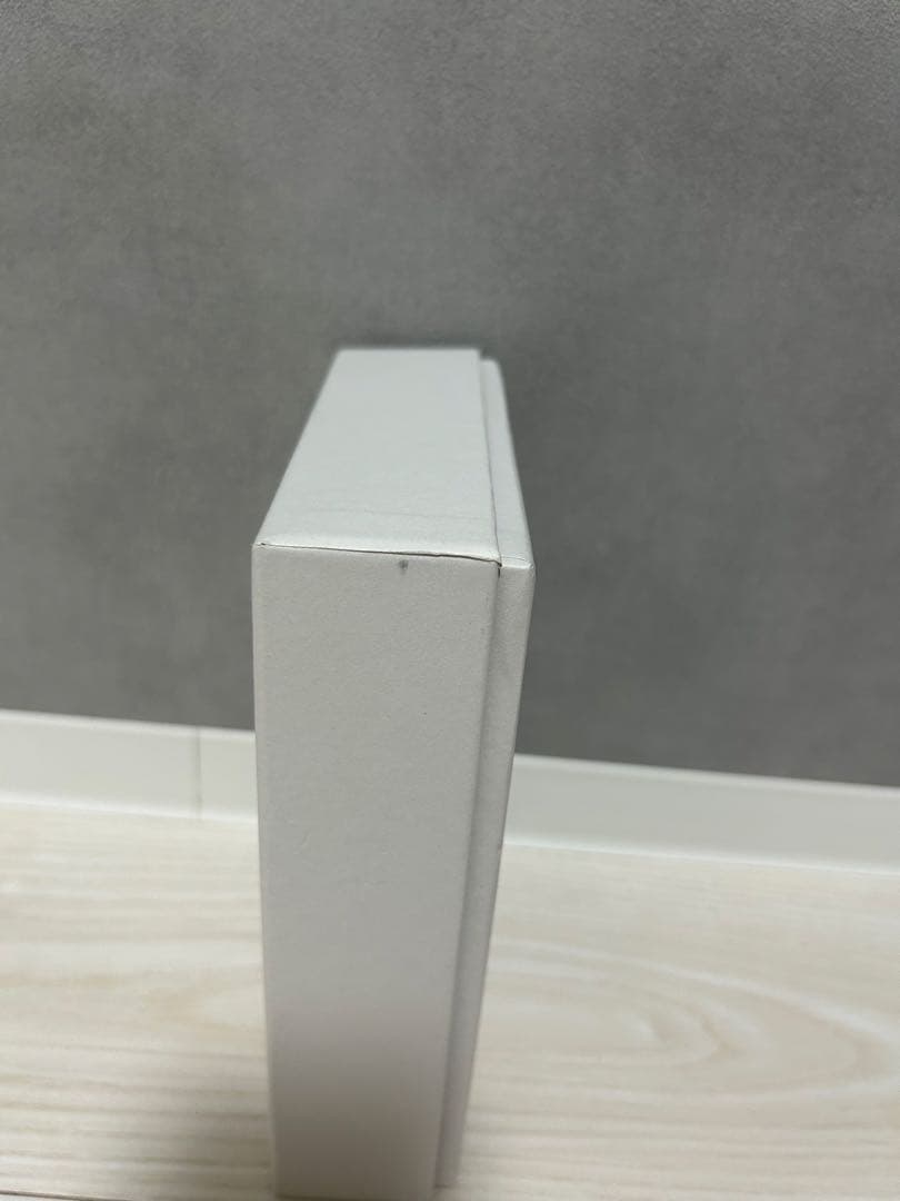 ロエベ　財布　箱・保存袋・封筒付き