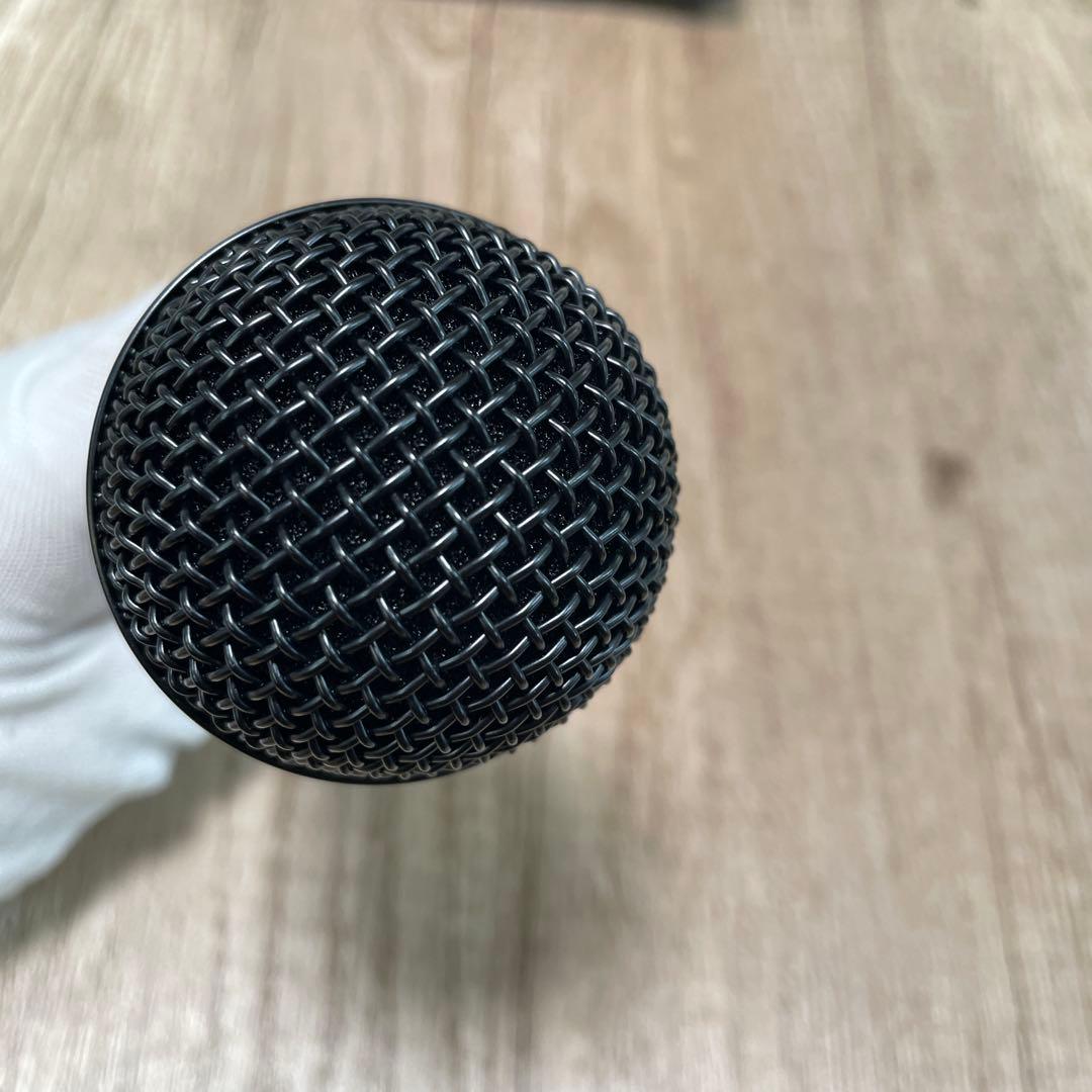 SHUREシュア　SM58 ダイナミックマイク