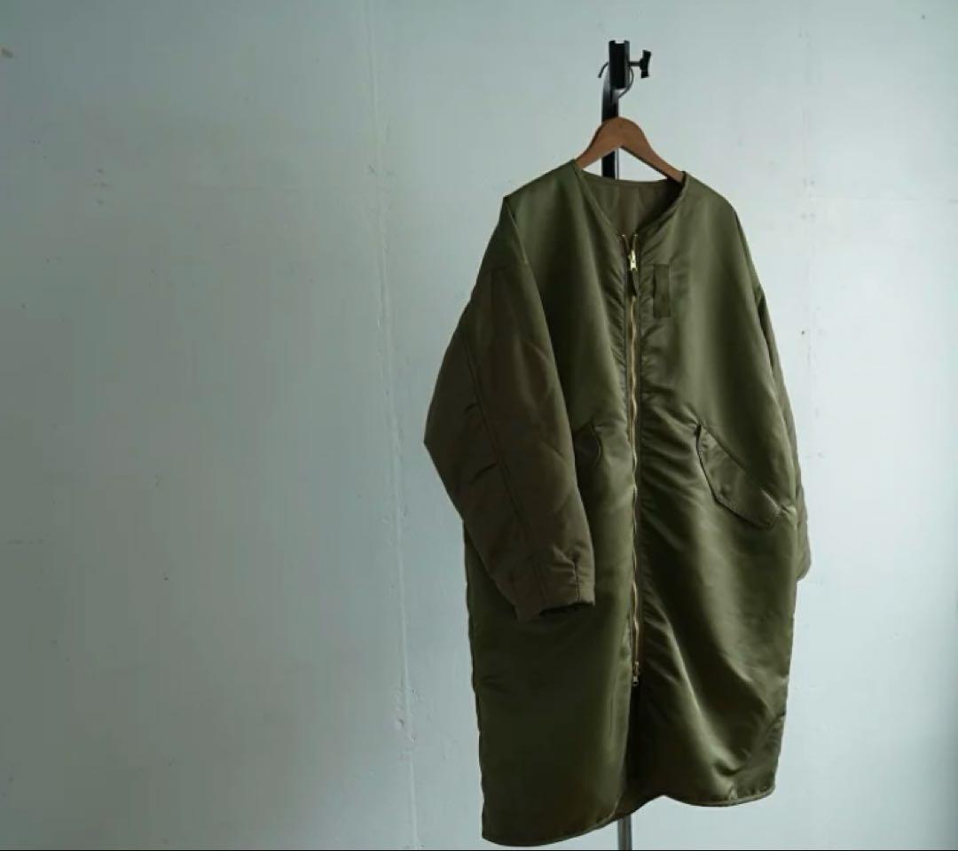 カーキ リバーシブル ロングコート　アウター