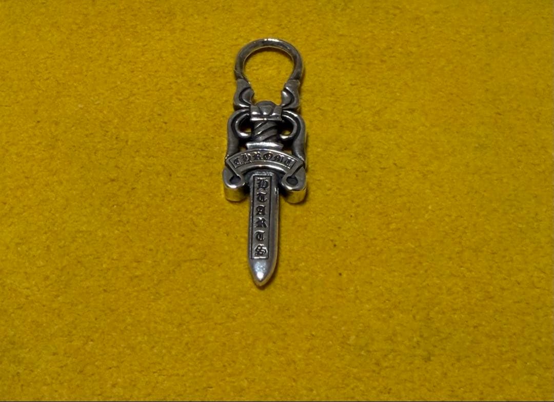 P*P様 Chrome Hearts ダガーチャーム ペンダントトップ シルバー