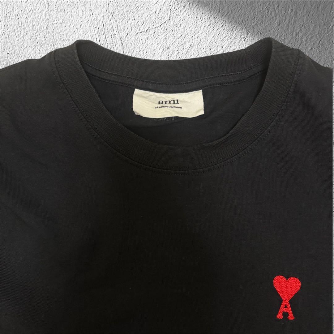 AMI Paris ブラック Tシャツ M アミパリス 半袖 黒 アミパリ