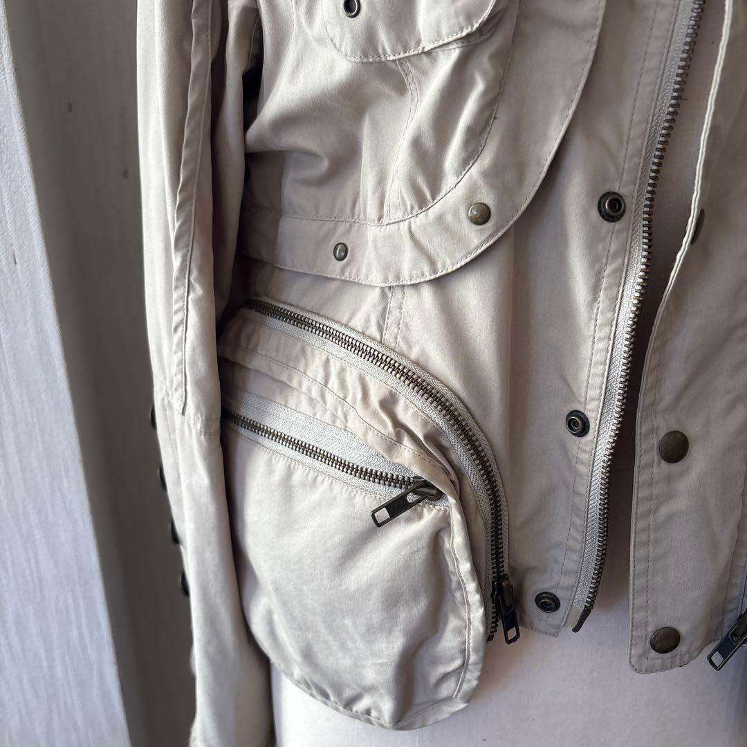 １　maitrese ミリタリーデザインブルゾン☆オシャレ☆カッコいい☆