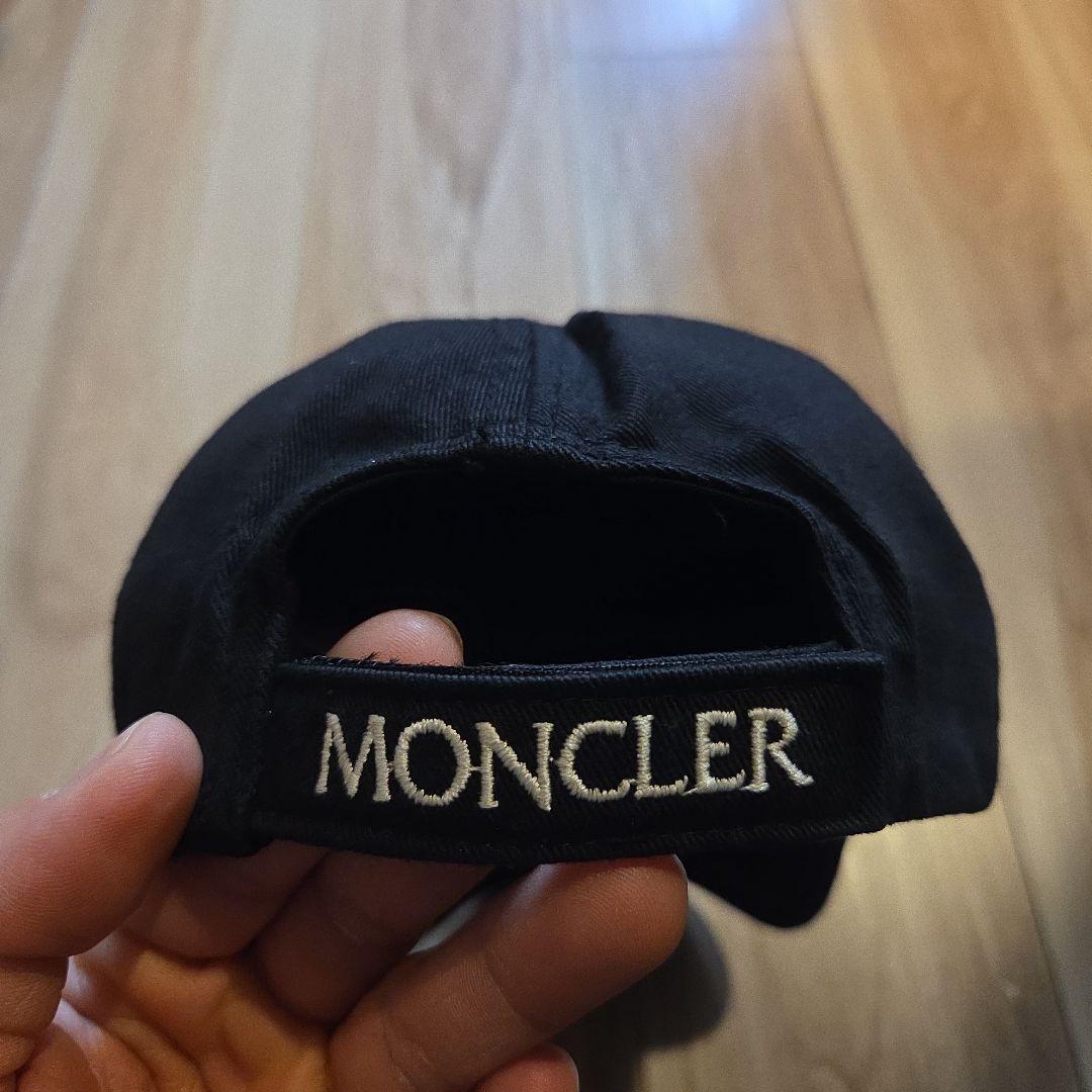 国内正規品 MONCLER ブラック キャップ