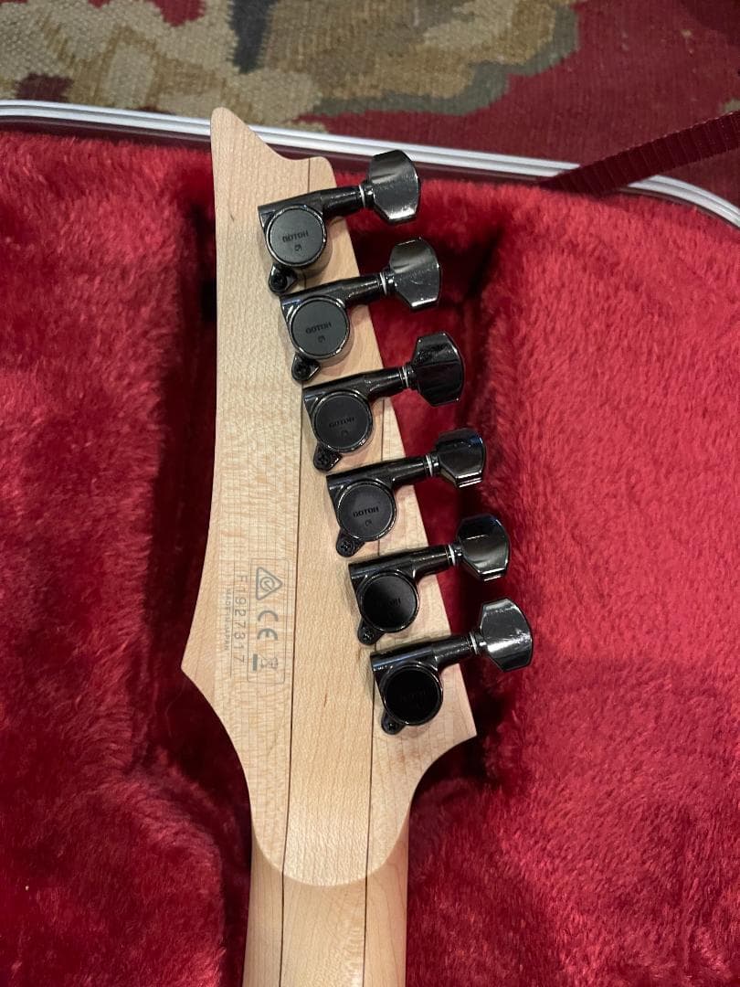 ジュゼッペ Ibanez RG652AHM NGB