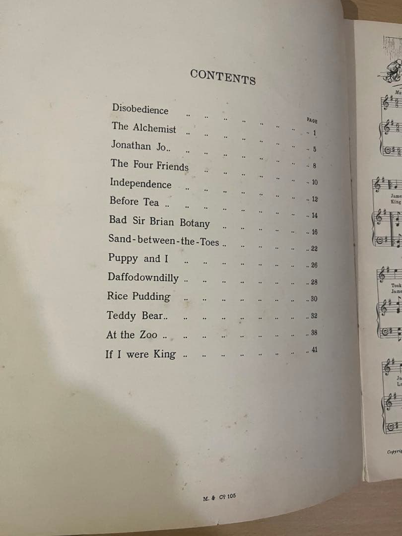 No.422 アンティーク 古書 洋書 音楽 楽譜　テディベア くまのプーさん
