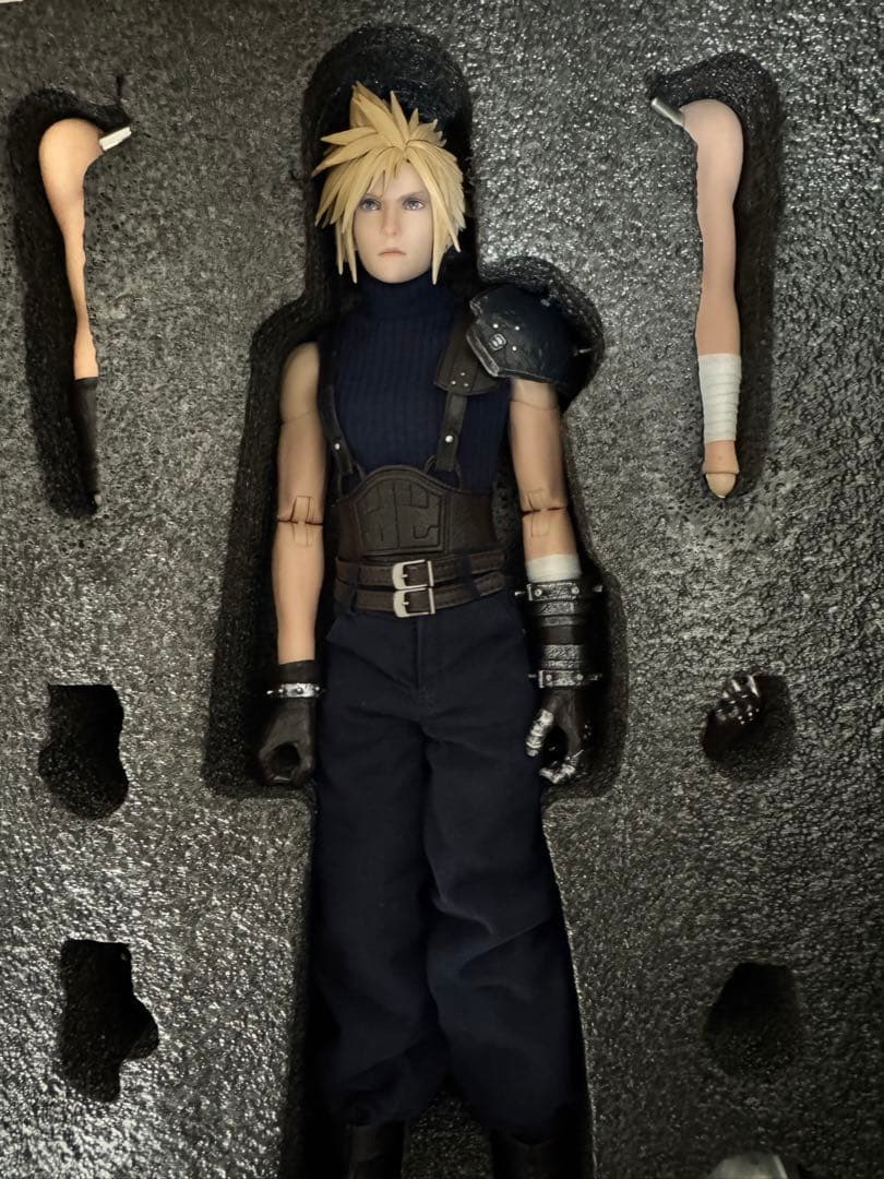 エアーマン様　GAMETOYS 1/6 クラウド