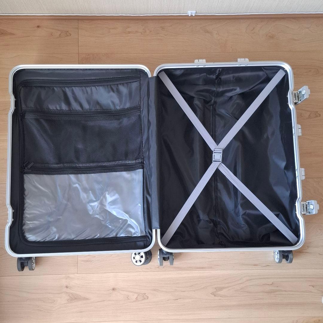 美品 VARNIC キャリーケース 73L 旅行での使用歴無し サイズM シルバ