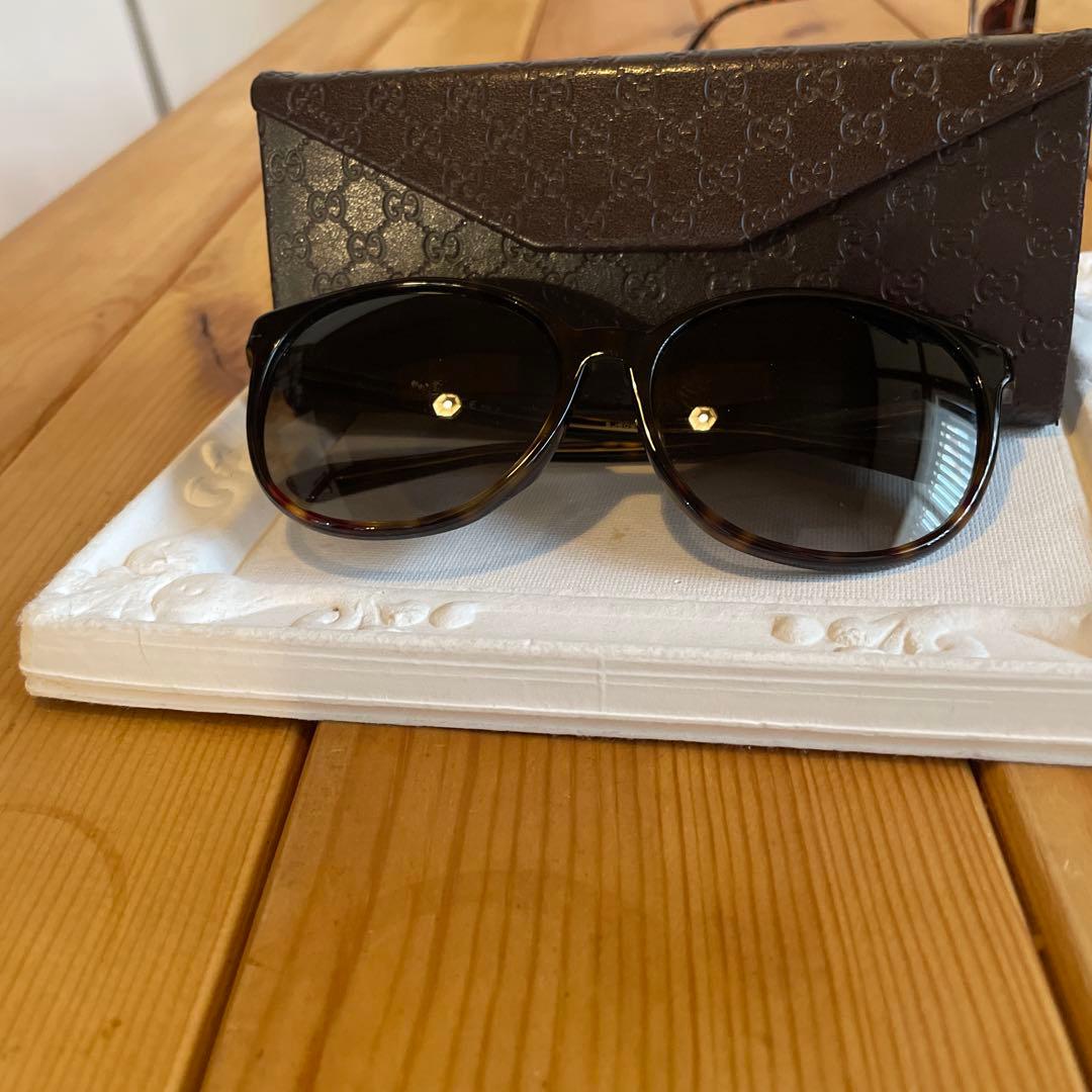 GUCCI サングラス　美品