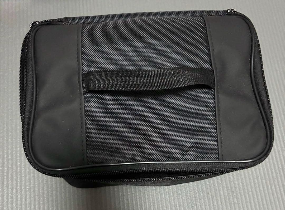 美品 NintendoSwitch 有機ELモデル 収納ケース 保護フィルム付き