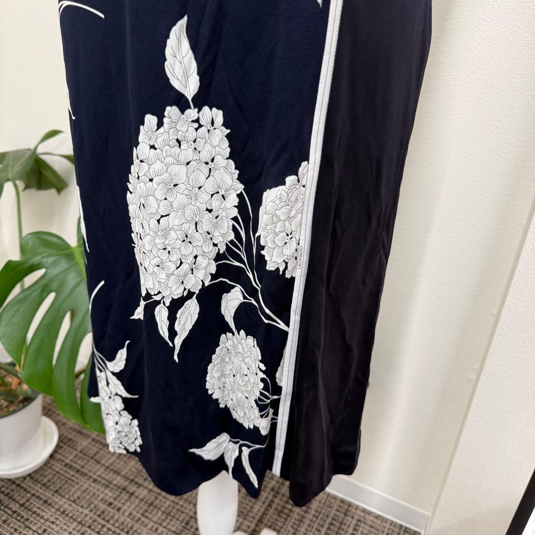M*K様 LEONARD レオナール 膝丈ワンピース ノースリーブ 花柄 レディ