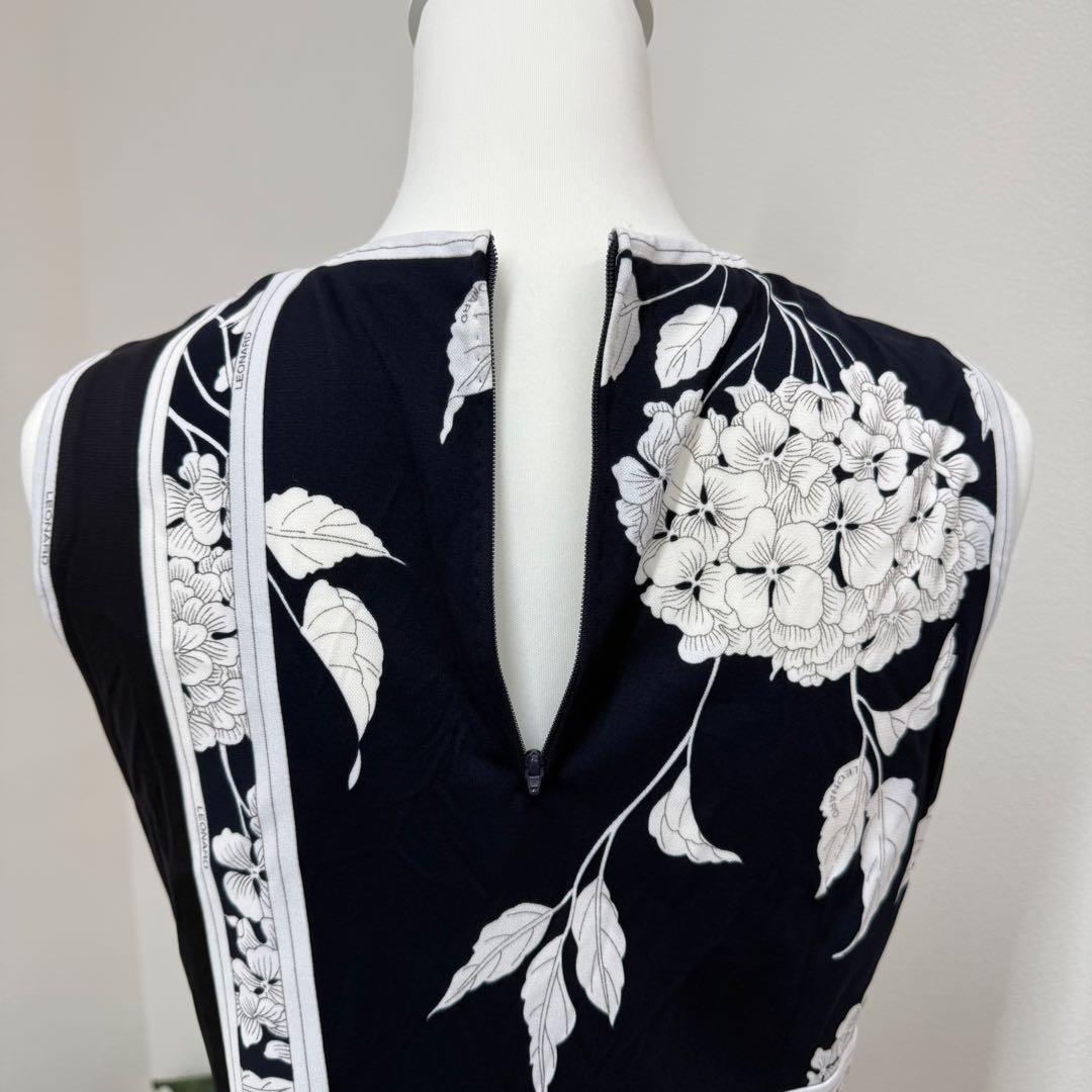M*K様 LEONARD レオナール 膝丈ワンピース ノースリーブ 花柄 レディ