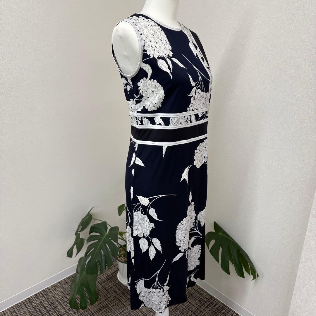 M*K様 LEONARD レオナール 膝丈ワンピース ノースリーブ 花柄 レディ
