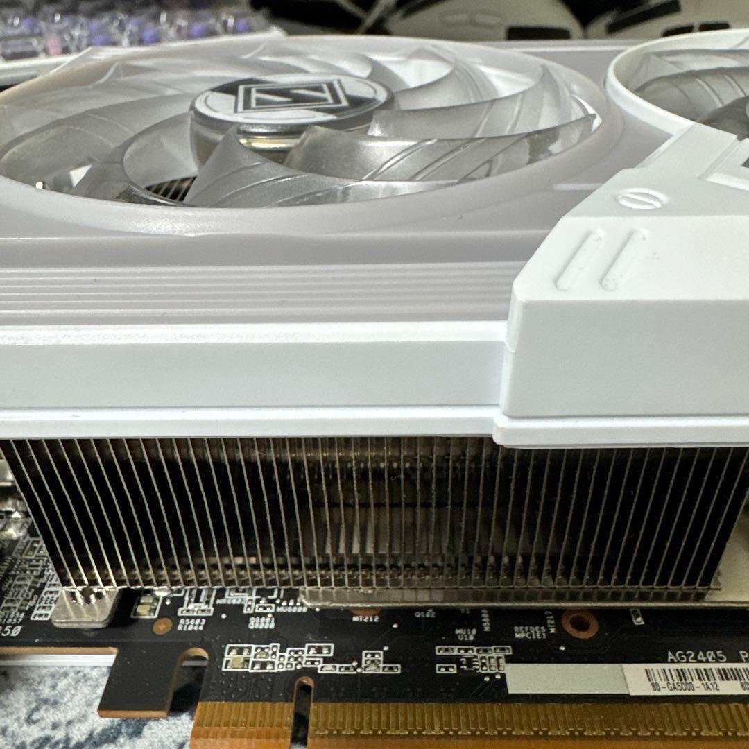 【ジャンク】Radeon RX 9070XT ホワイト