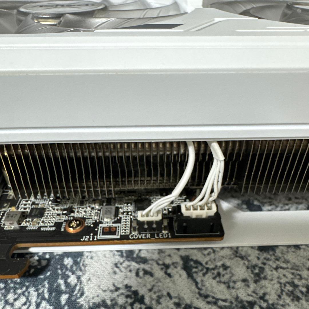 【ジャンク】Radeon RX 9070XT ホワイト