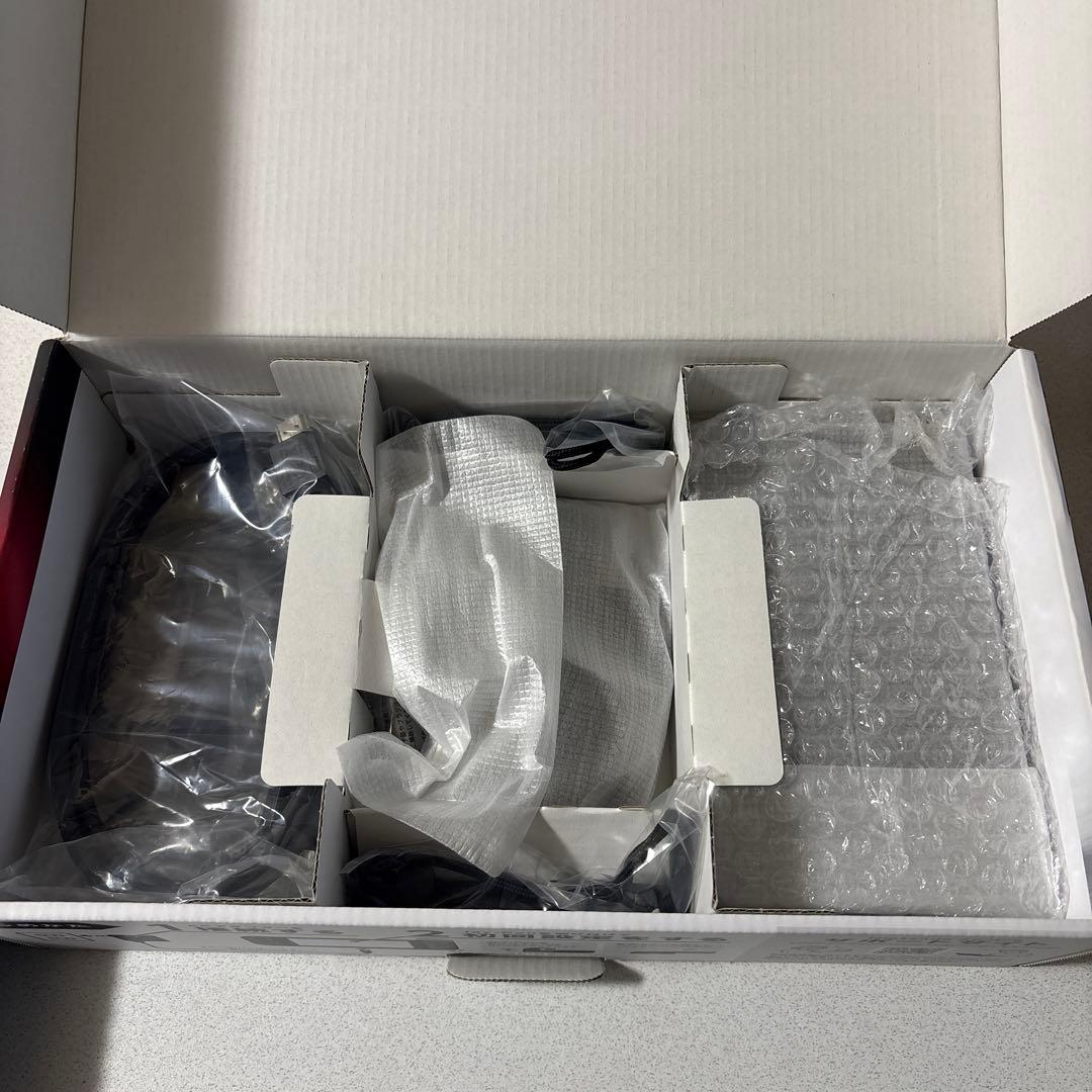 Switch本体＋コントローラー　【付属品全てあり】スイッチ