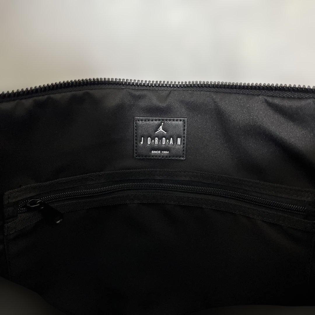 NIKE JORDAN モノグラム ダッフルバッグ　40L