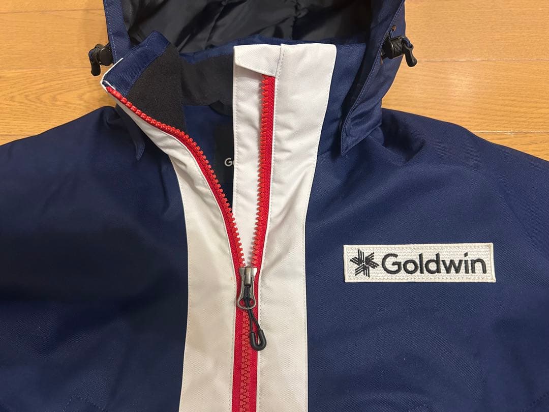 キッズ　Goldwin ゴールドウィン　サイズ140 スキージャケット
