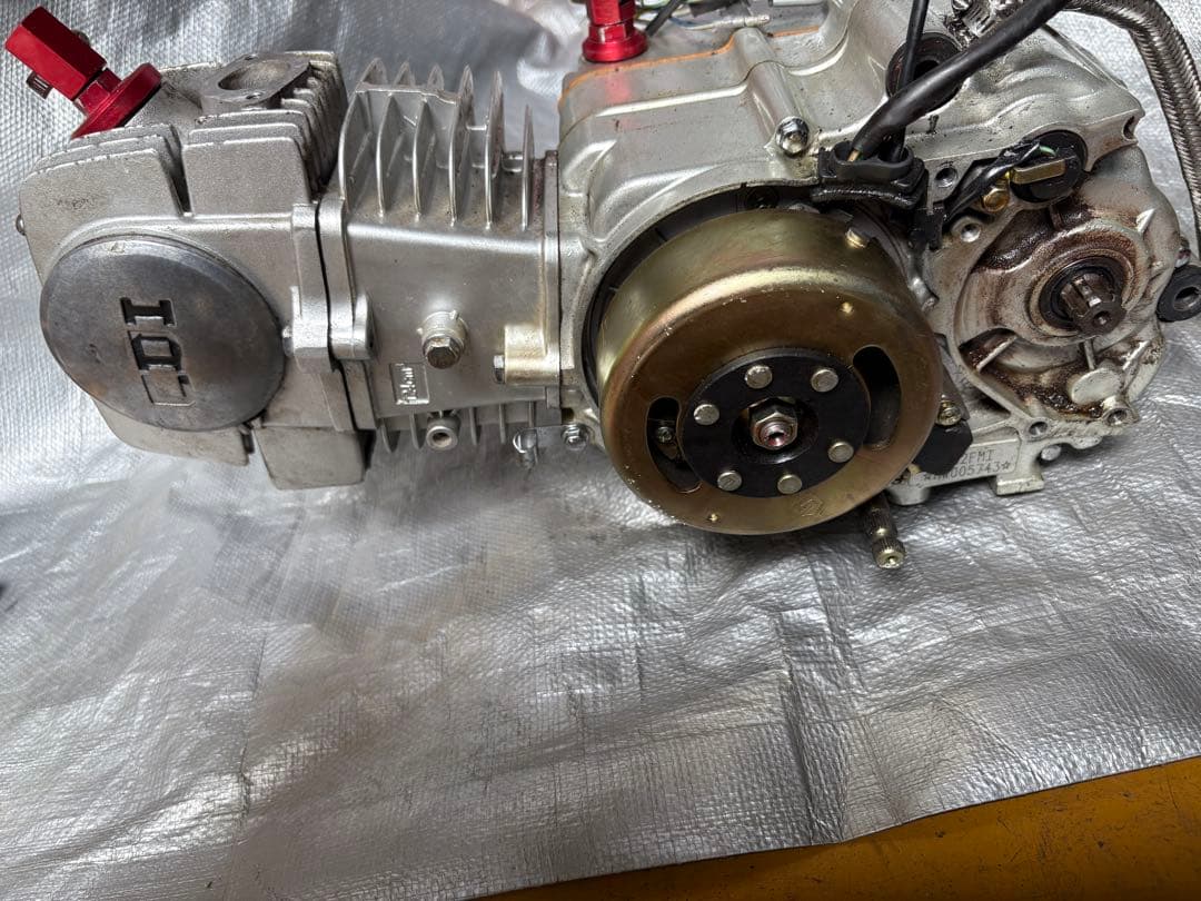 中華　エンジン　125cc　中古品