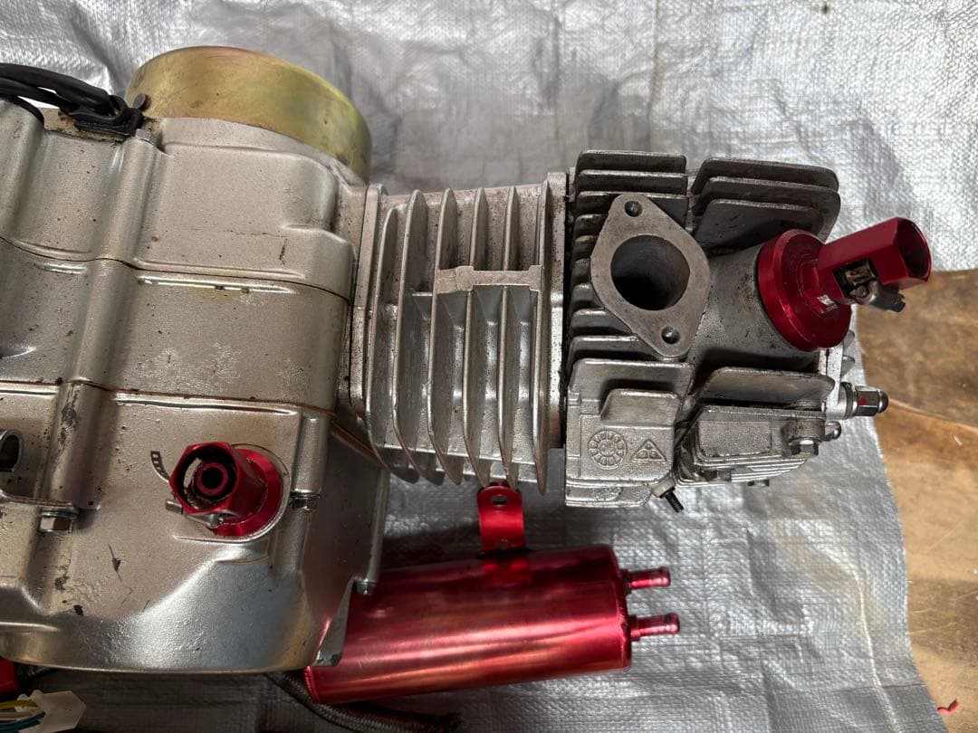 中華　エンジン　125cc　中古品