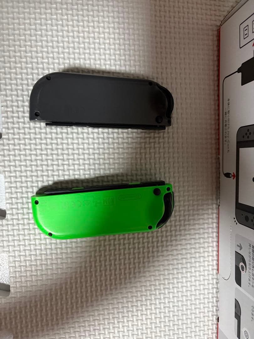 まこ　Nintendo Switch 本体 グレー ジョイコン付き