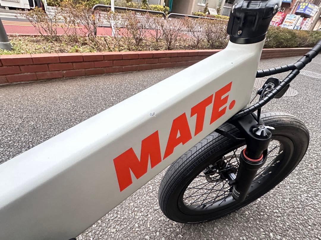 MATE FUSION 2.0電動アシスト自転車 ホワイト