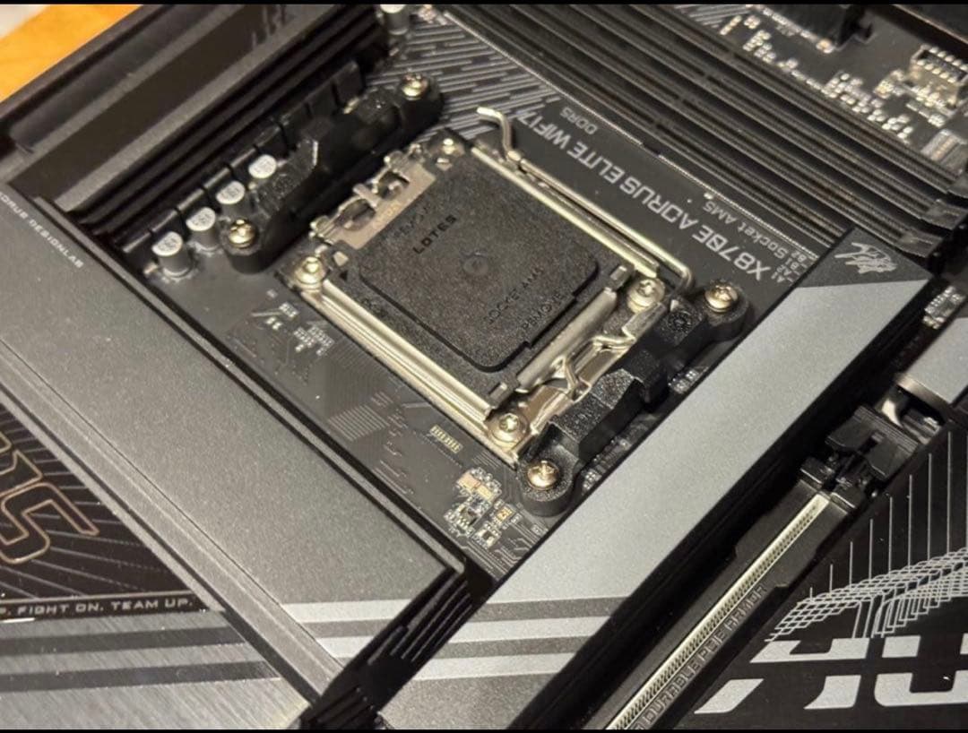 マザーボード Gigabyte X870E AORUS ELITE WIFI7