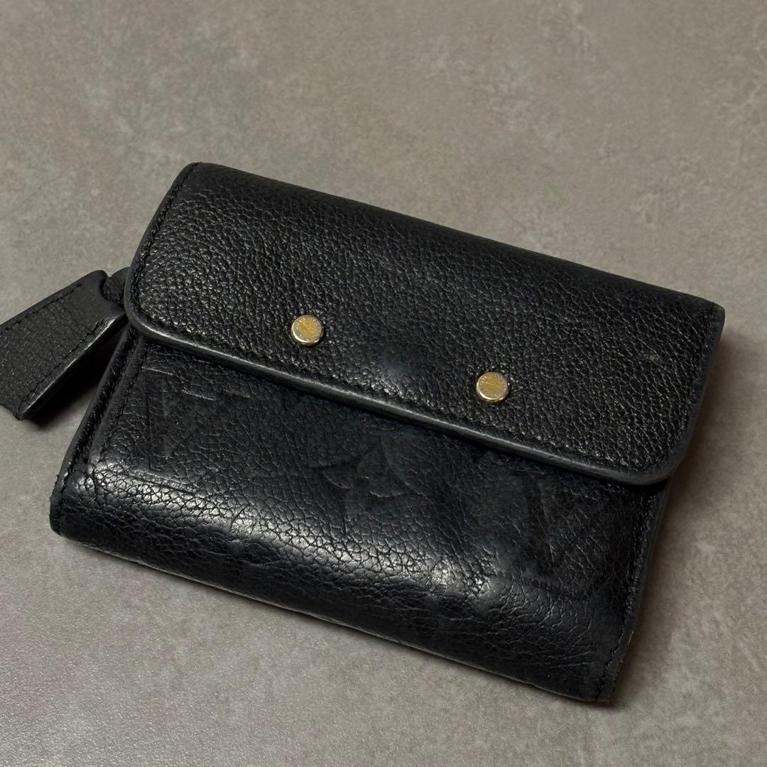 ルイヴィトン Louis Vuitton ブラック 三つ折り財布