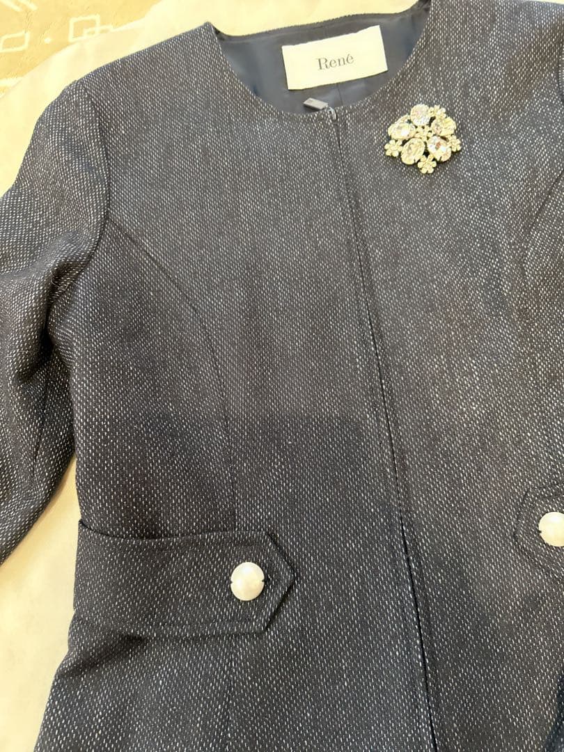 Rene2024 ♡✨最新価格✨パールボタンワンピース同素材コサージュ付き