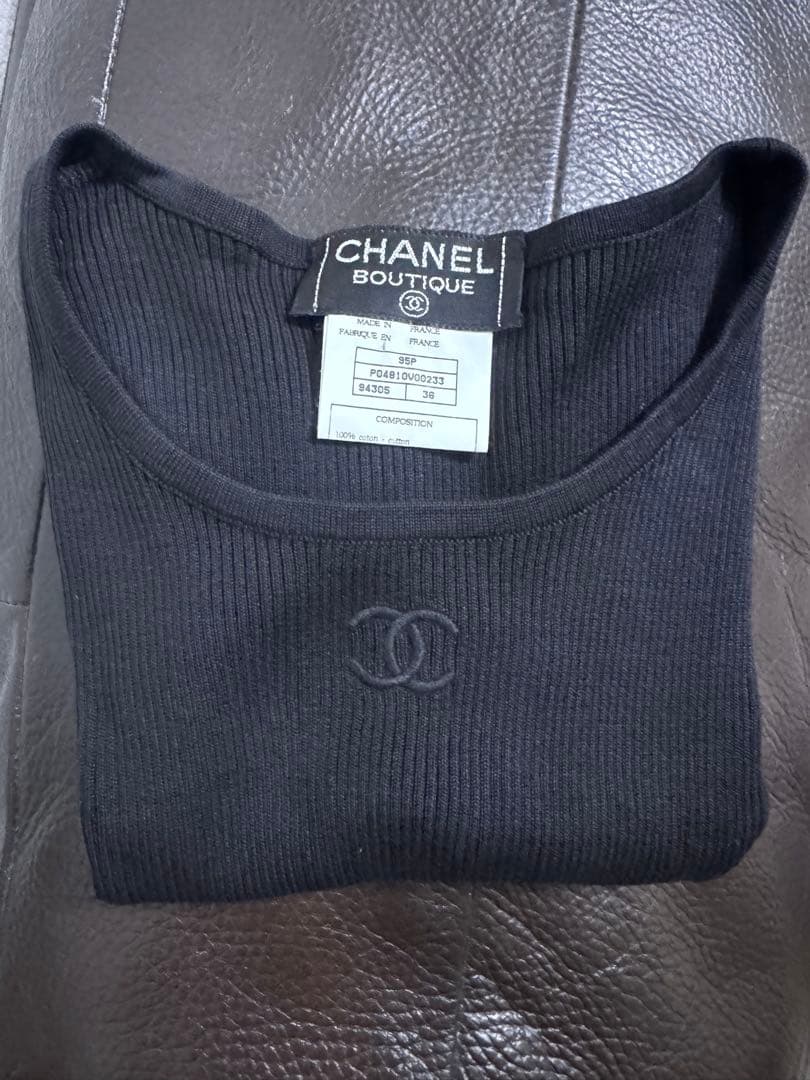 CHANEL　クロップドニット　半袖　黒　36