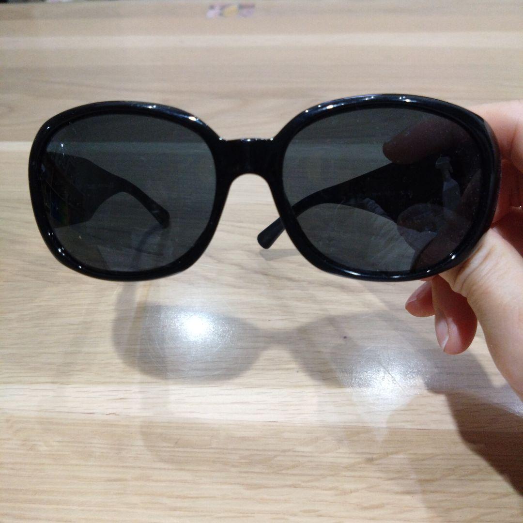 オーバーサイズ ブラック サングラス　CHANEL