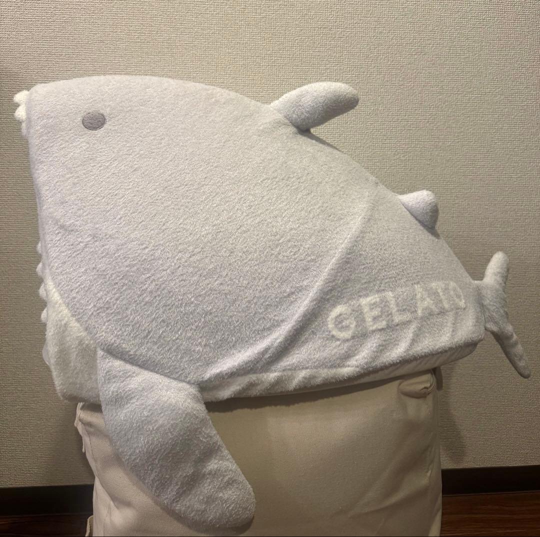 【美品】ジェラートピケ　ペットベッド　サメ　犬 猫 ハウス