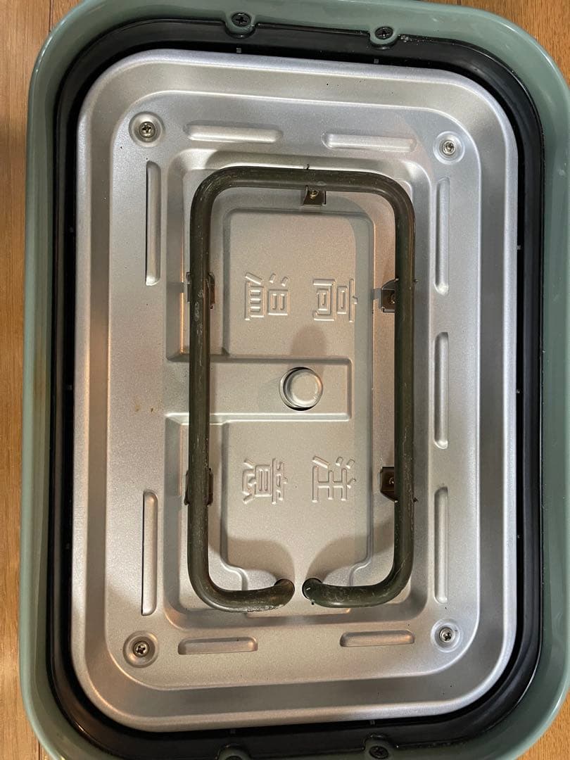 ブルーノ　ホットプレート 動作確認でお湯沸かしたのみ　鍋　たこ焼き　平面グリル
