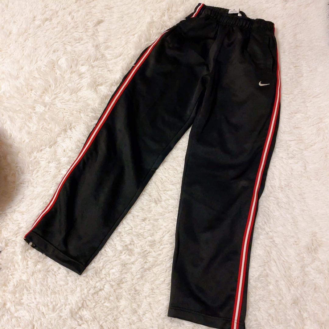 極美品　NIKEナイキ　ジャージ上下セット 黒/赤　Mサイズ