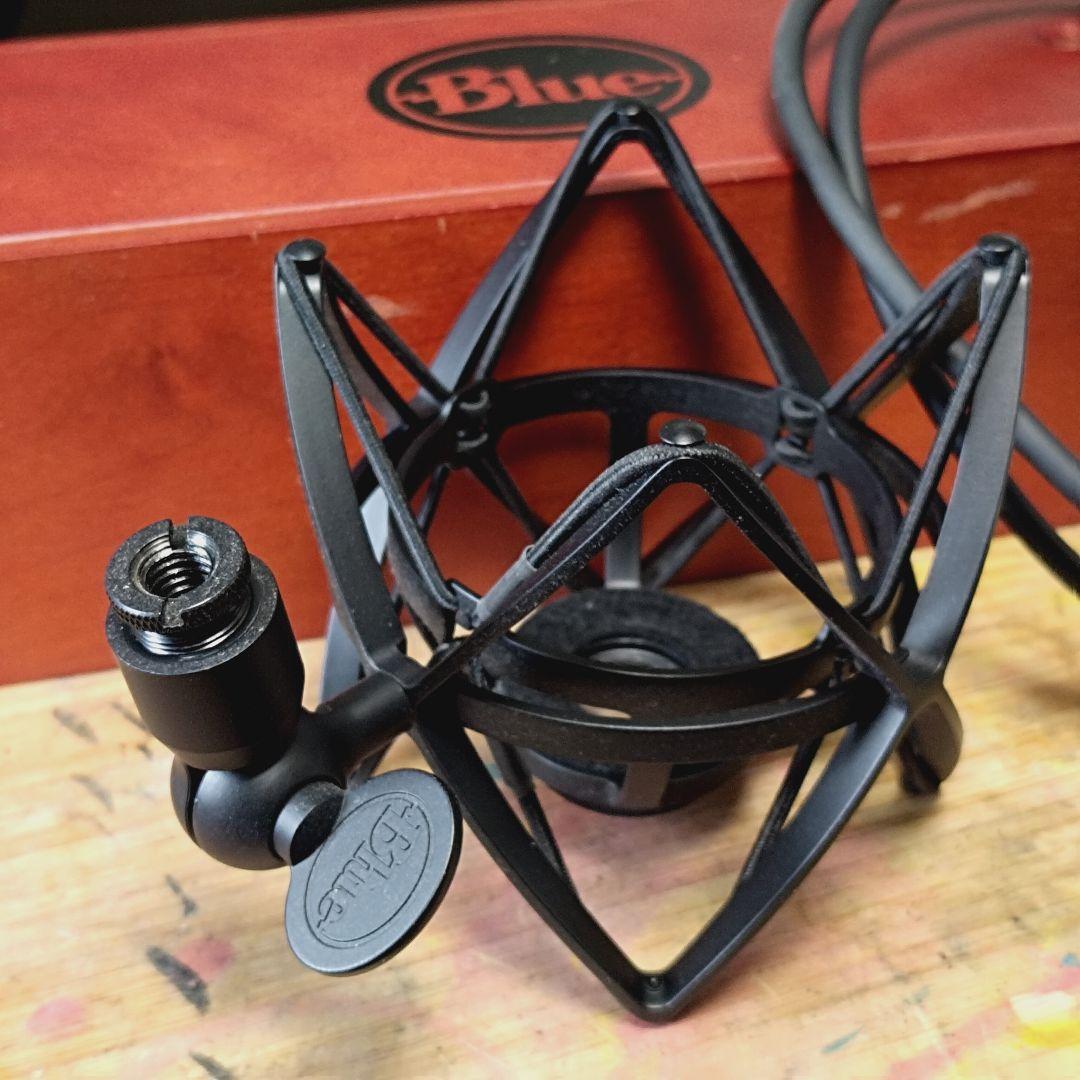 Blue Spark SL BM1100BK XLR コンデンサーマイク 木箱付
