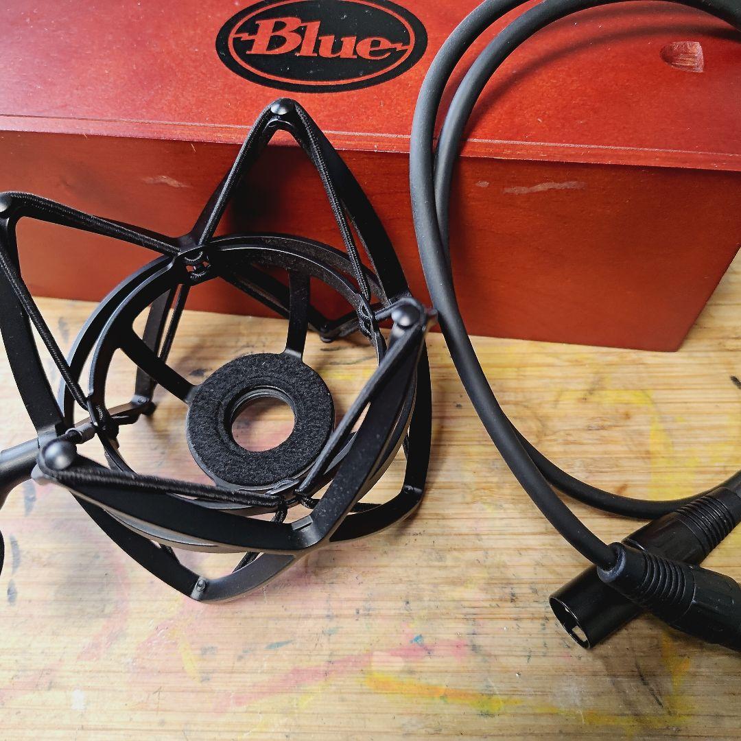 Blue Spark SL BM1100BK XLR コンデンサーマイク 木箱付
