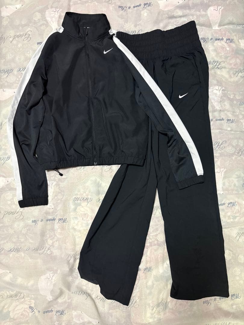Nike ジャージ上下セット ブラック