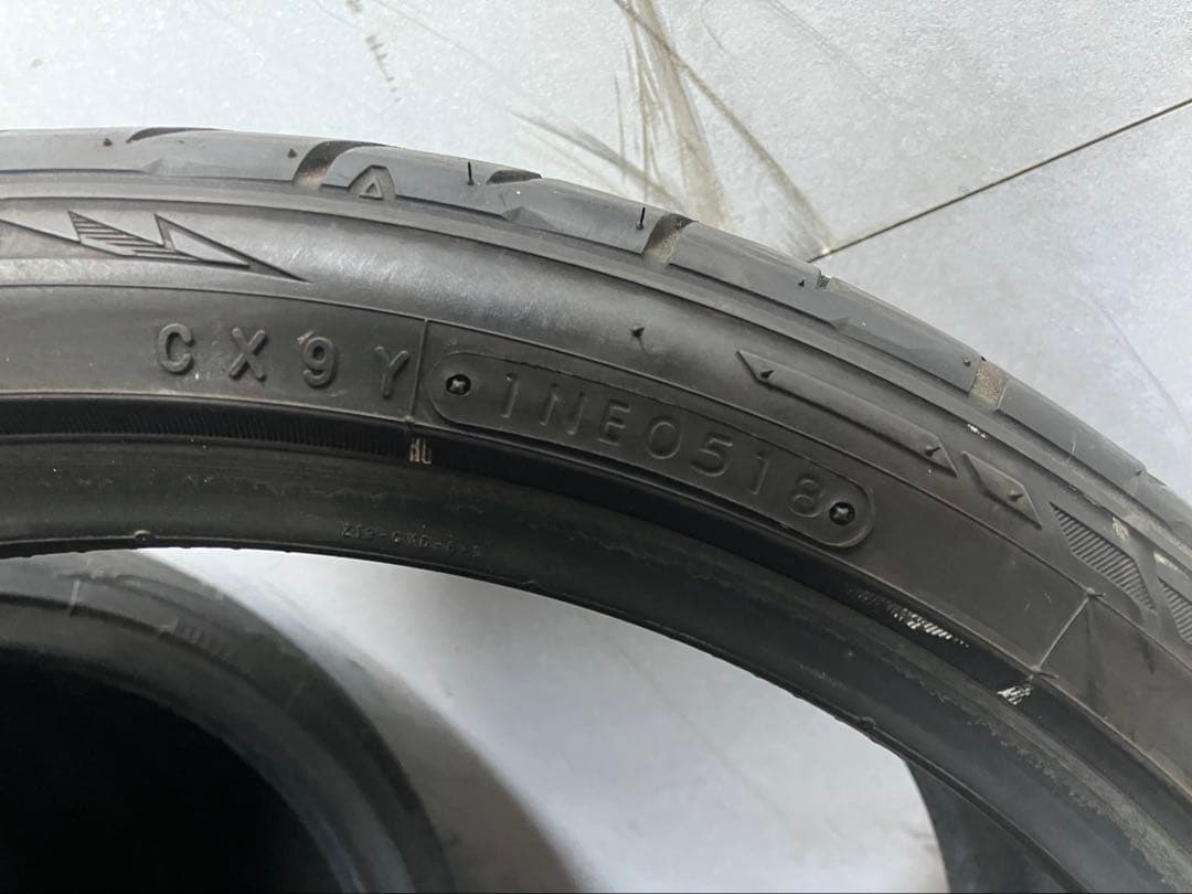 格安出品！NITTO NT555 235/35R19