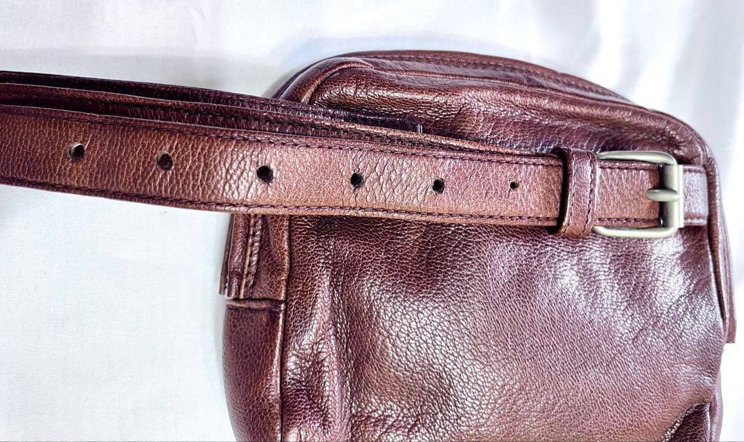 PRADA 革　ウエストバッグ