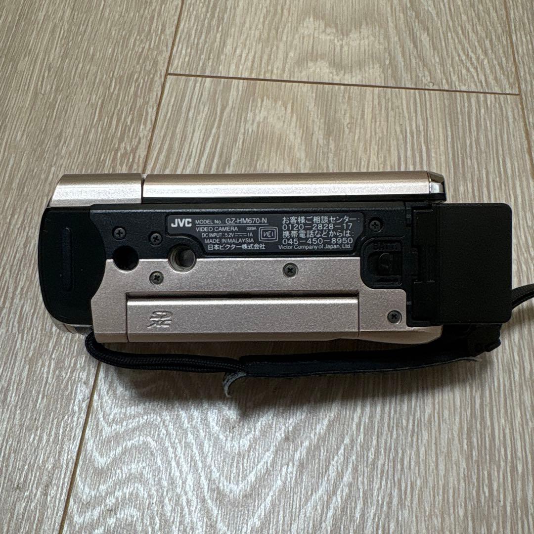 A*e様 JVC Everio GZ-HM670 40倍光学ズーム ビデオカメラ